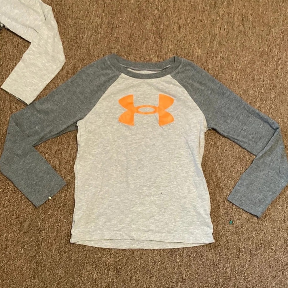 Boys UA long sleeve tee
